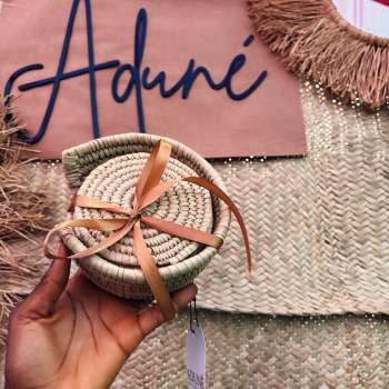 The Gather Coaster Set brings warmth and intention to your table. Each coaster is handwoven and paired with a compact basket that keeps them stored neatly when not in use.